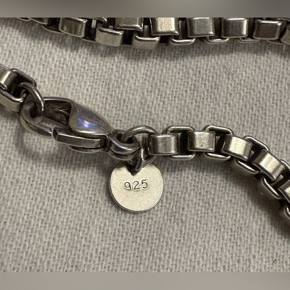 Vintage 925 Signed Tiffany & Co. Venetian Chain Bracelet with Box - Picture 7 of 9